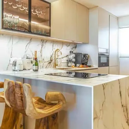 Arena Διαμέρισμα *